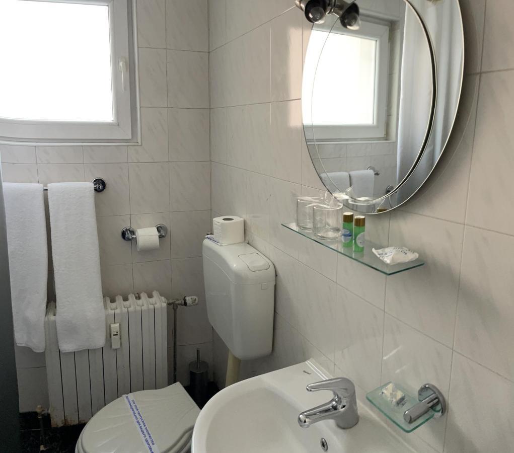Rotasar Hotel 2*