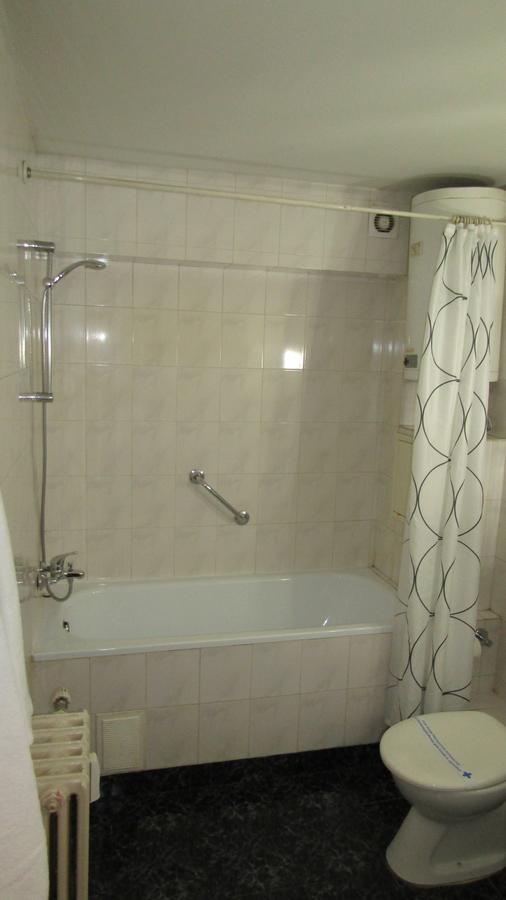 Rotasar Hotel 2*