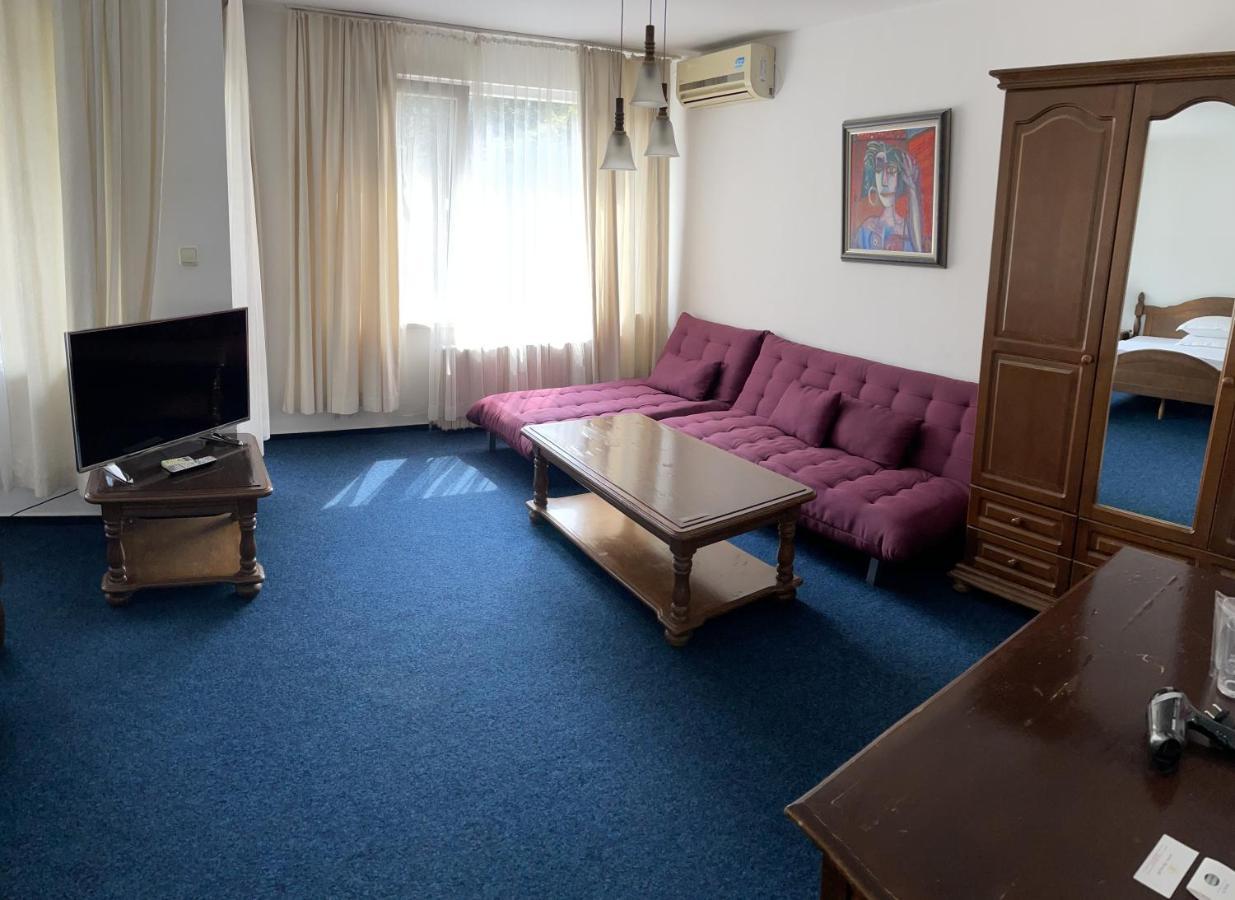 Rotasar Hotel