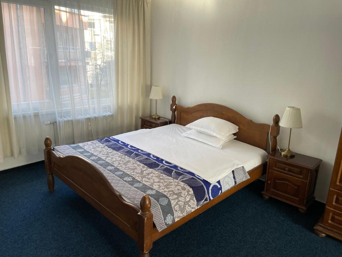 Rotasar Hotel 2*